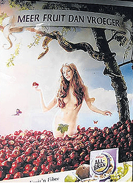 Eva, poster in een bushokje in Veenendaal